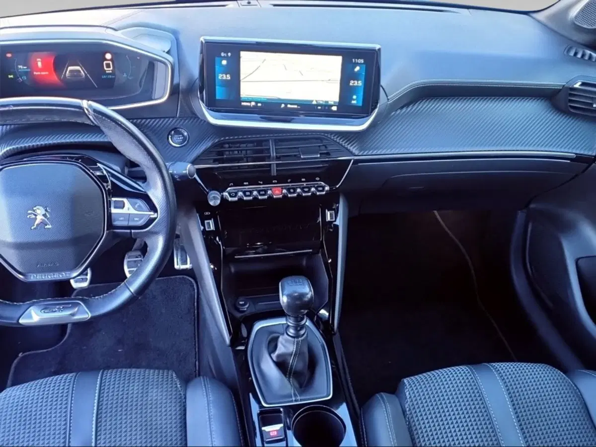 Peugeot 208 usata a Pisa (9)