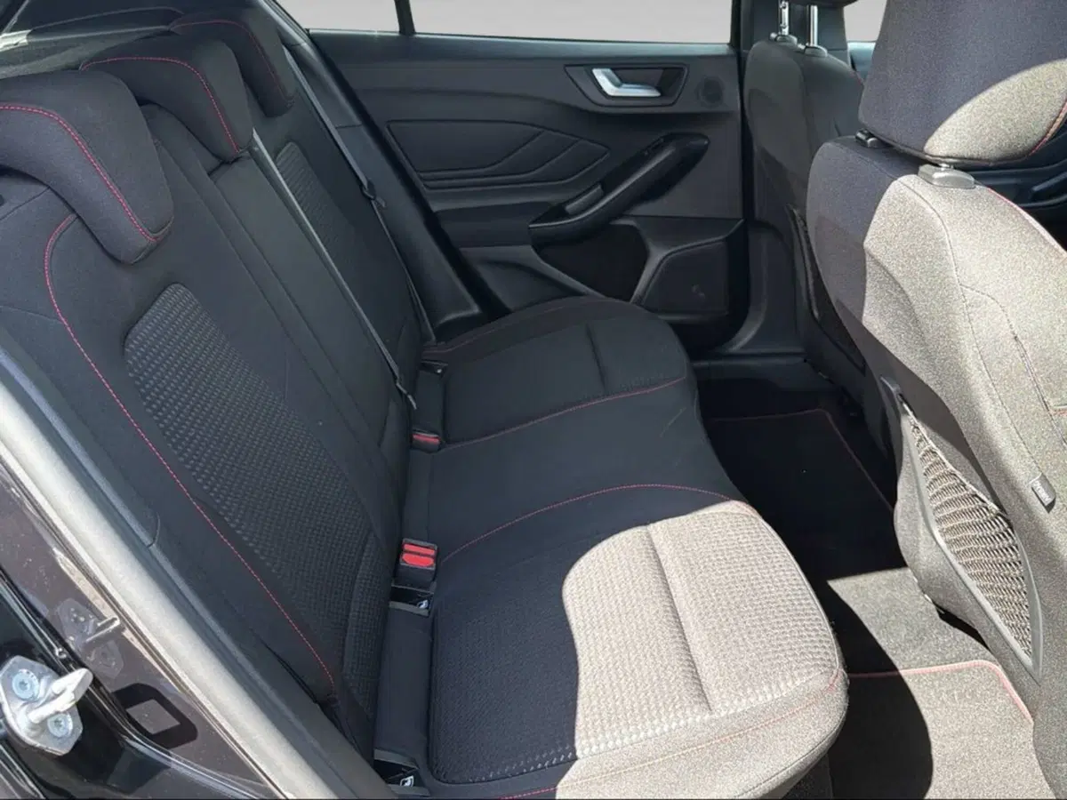 Ford Focus usata a Pisa (11)
