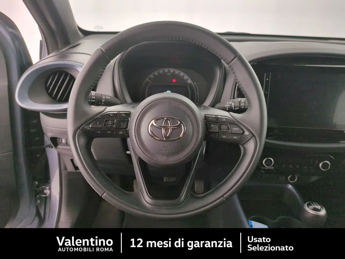 Toyota Aygo X usata a Roma (14)