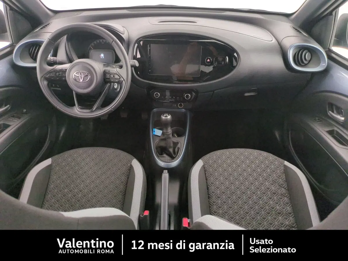 Toyota Aygo X usata a Roma (7)