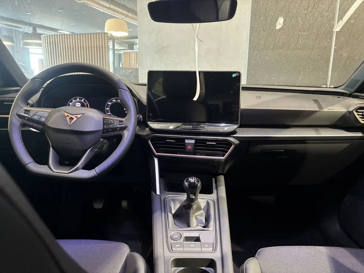 Cupra Leon nuova a Ferrara (13)