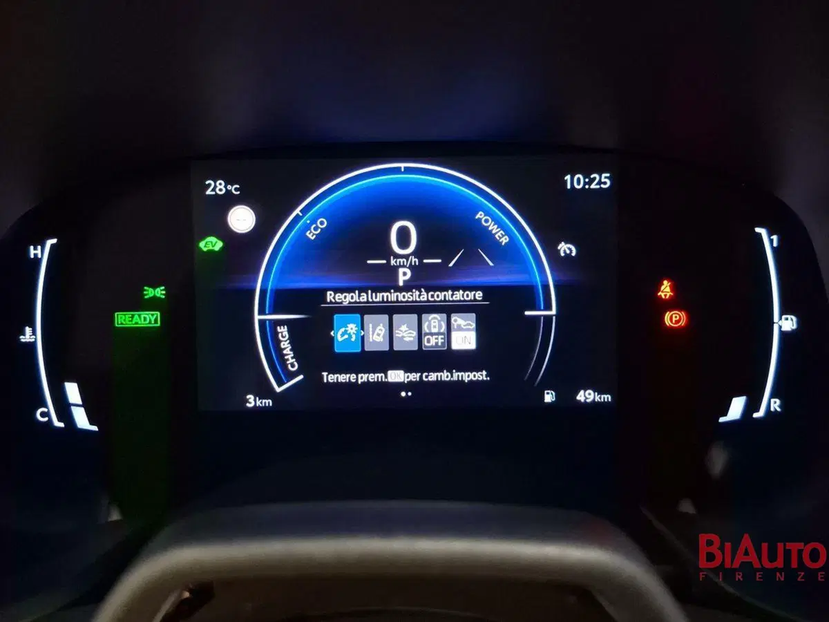 Toyota Aygo X nuova a Firenze (8)