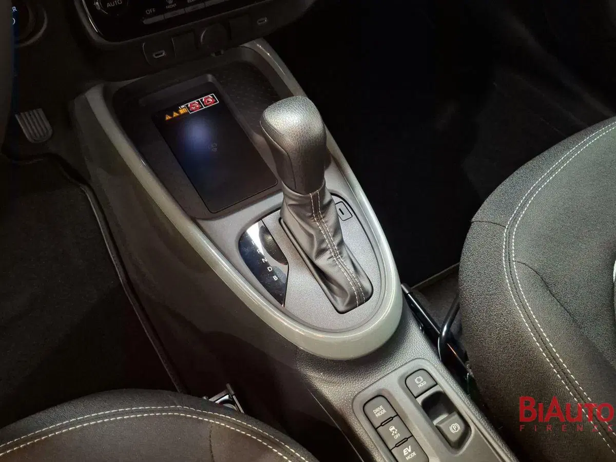Toyota Aygo X nuova a Firenze (16)
