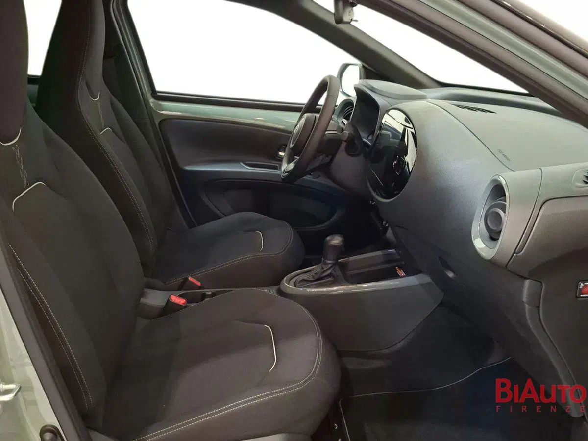 Toyota Aygo X nuova a Firenze (17)