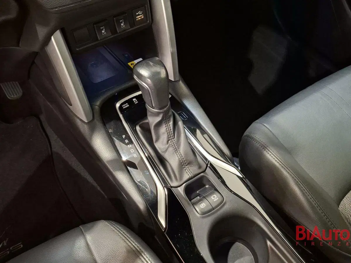 Toyota Corolla Cross Hybrid usata a Firenze (17)