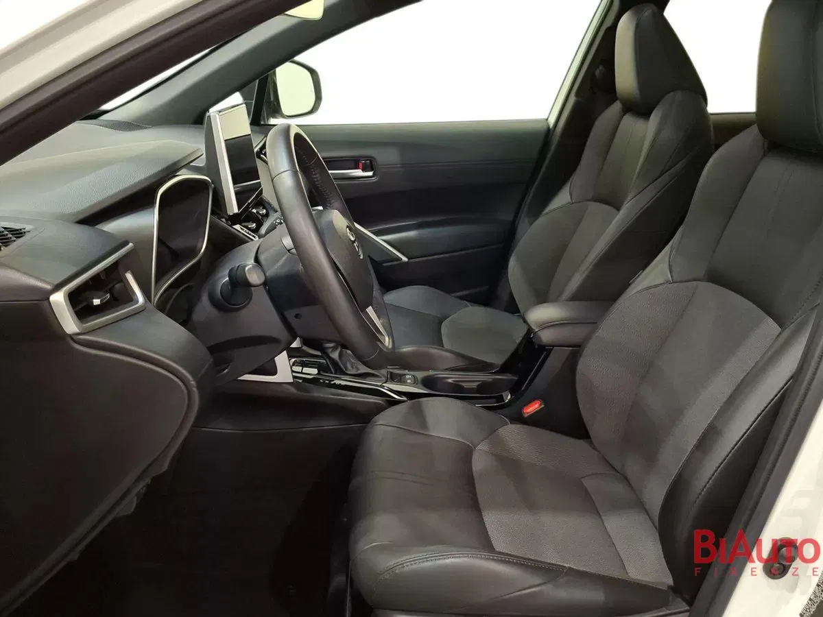 Toyota Corolla Cross Hybrid usata a Firenze (19)