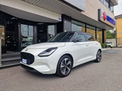 Suzuki Swift 1.2 Hybrid CVT Easy Top del 2025 usata a San Vittore Olona