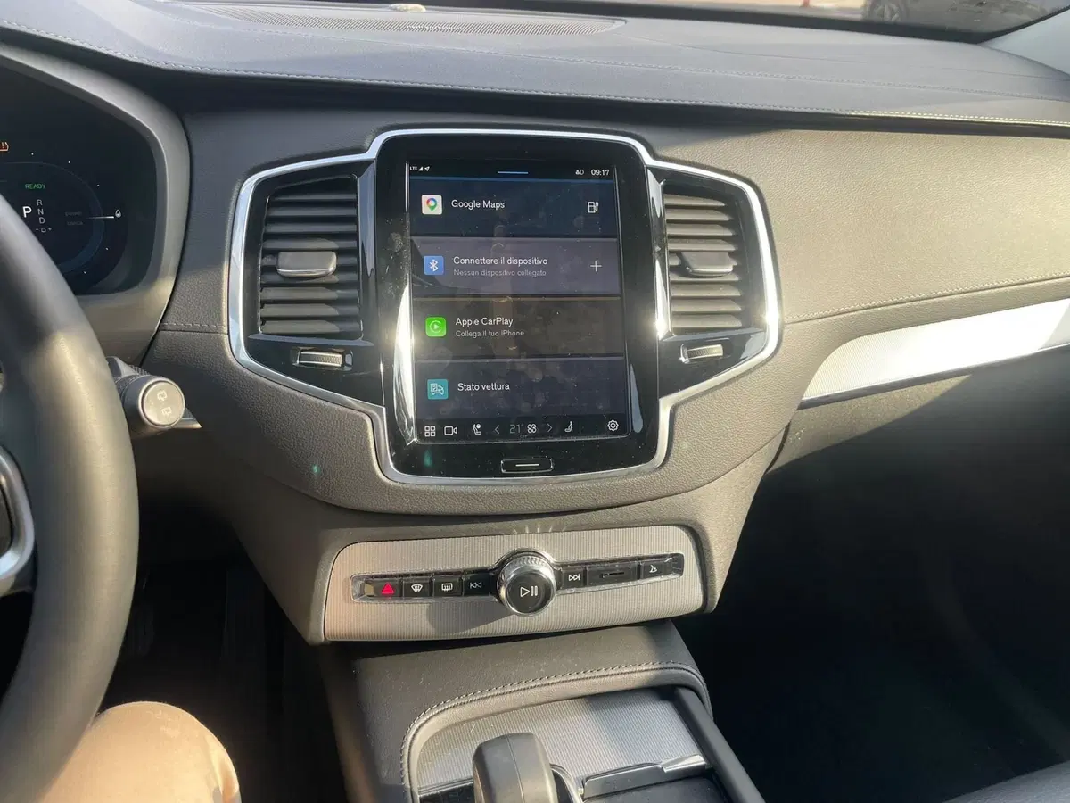 Volvo XC90 usata a Como (11)