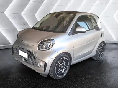 smart Fortwo eq mattrunner 22kW del 2023 usata a Salerno