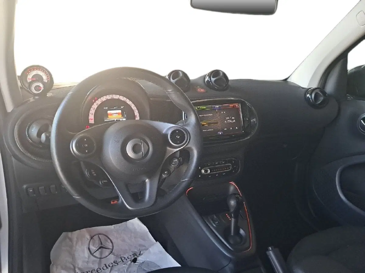 smart Fortwo usata a Salerno (11)