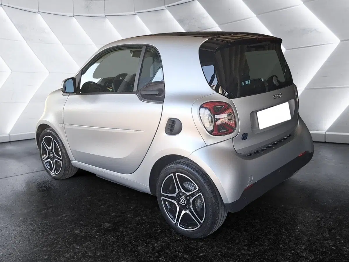 smart Fortwo usata a Salerno (7)
