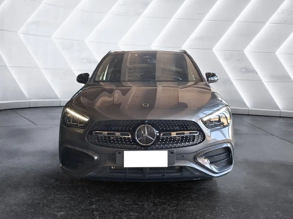 Mercedes-Benz GLA SUV usata a Salerno (2)