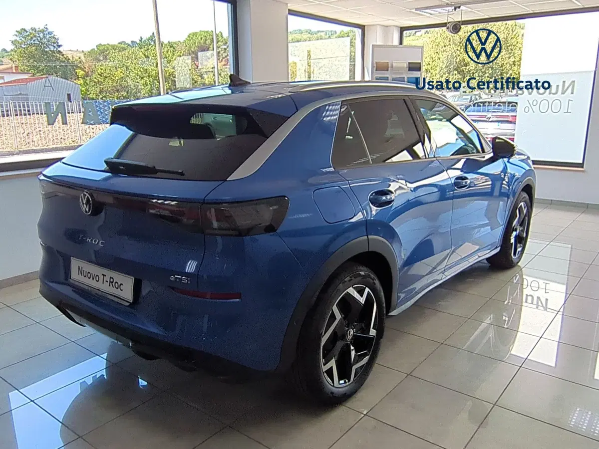 Volkswagen T-Roc nuova a Benevento (6)