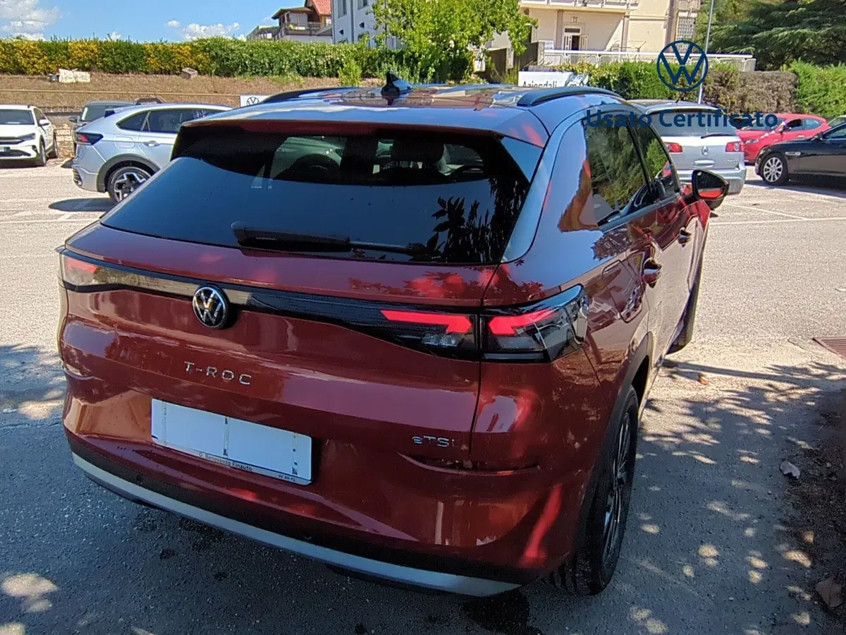 Volkswagen T-Roc nuova a Benevento (9)