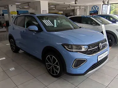 Volkswagen T-Cross 1.0 tsi R-Line 115cv nuova a Benevento