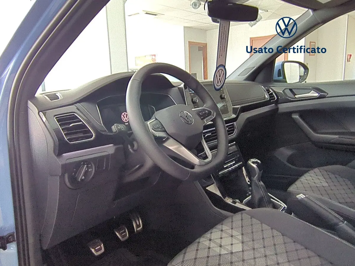 Volkswagen T-Cross nuova a Benevento (12)