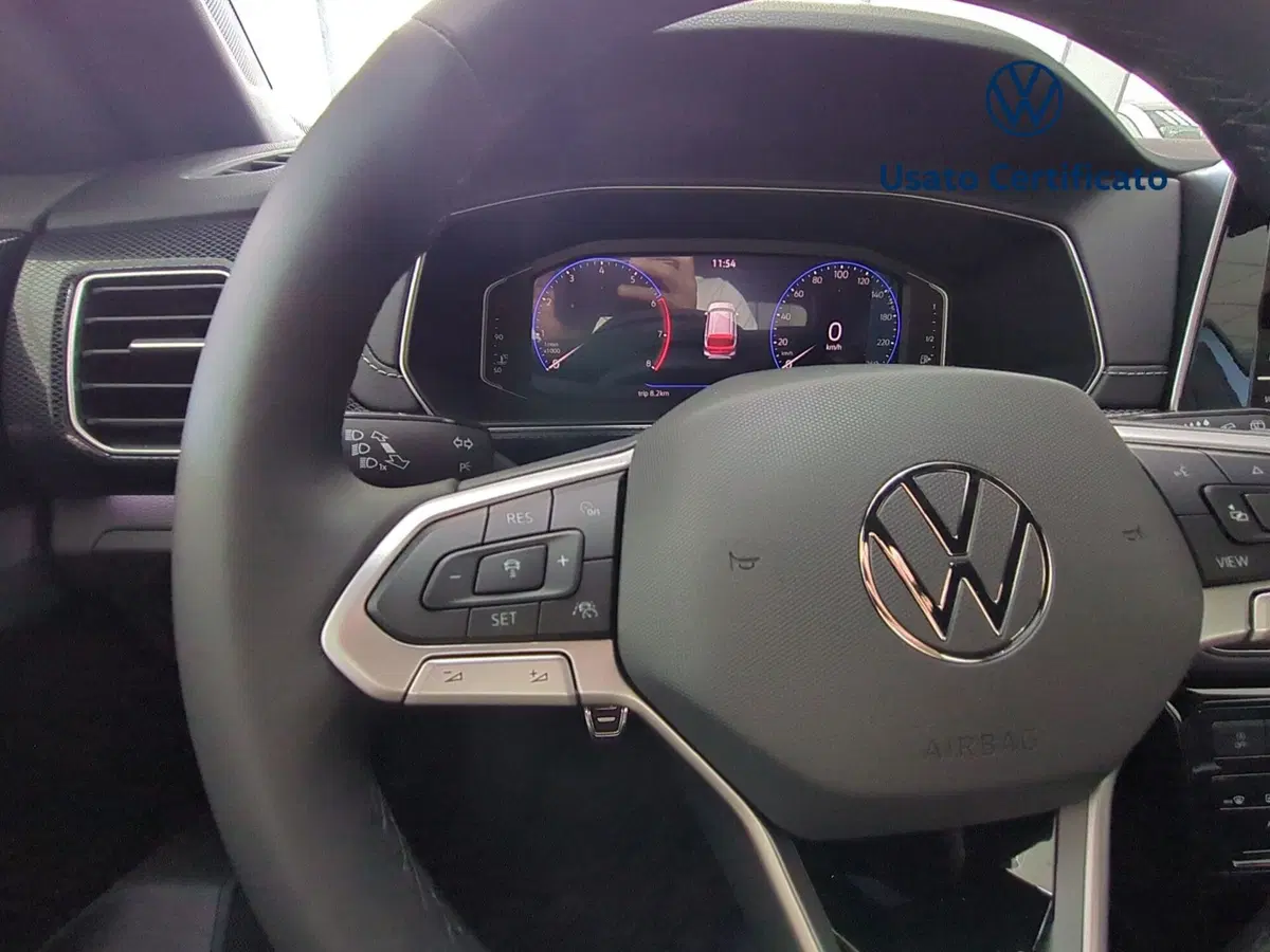 Volkswagen T-Cross nuova a Benevento (14)