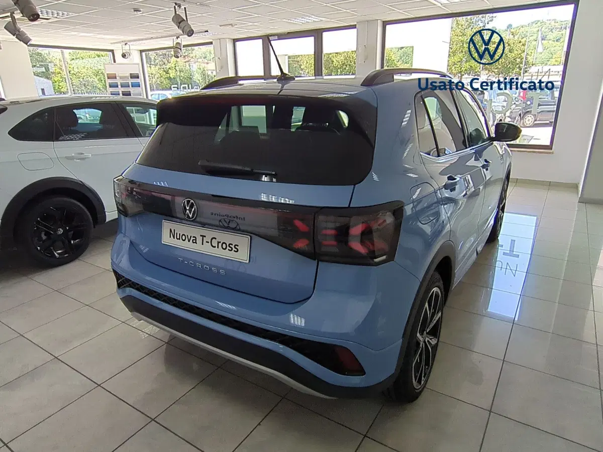 Volkswagen T-Cross nuova a Benevento (5)