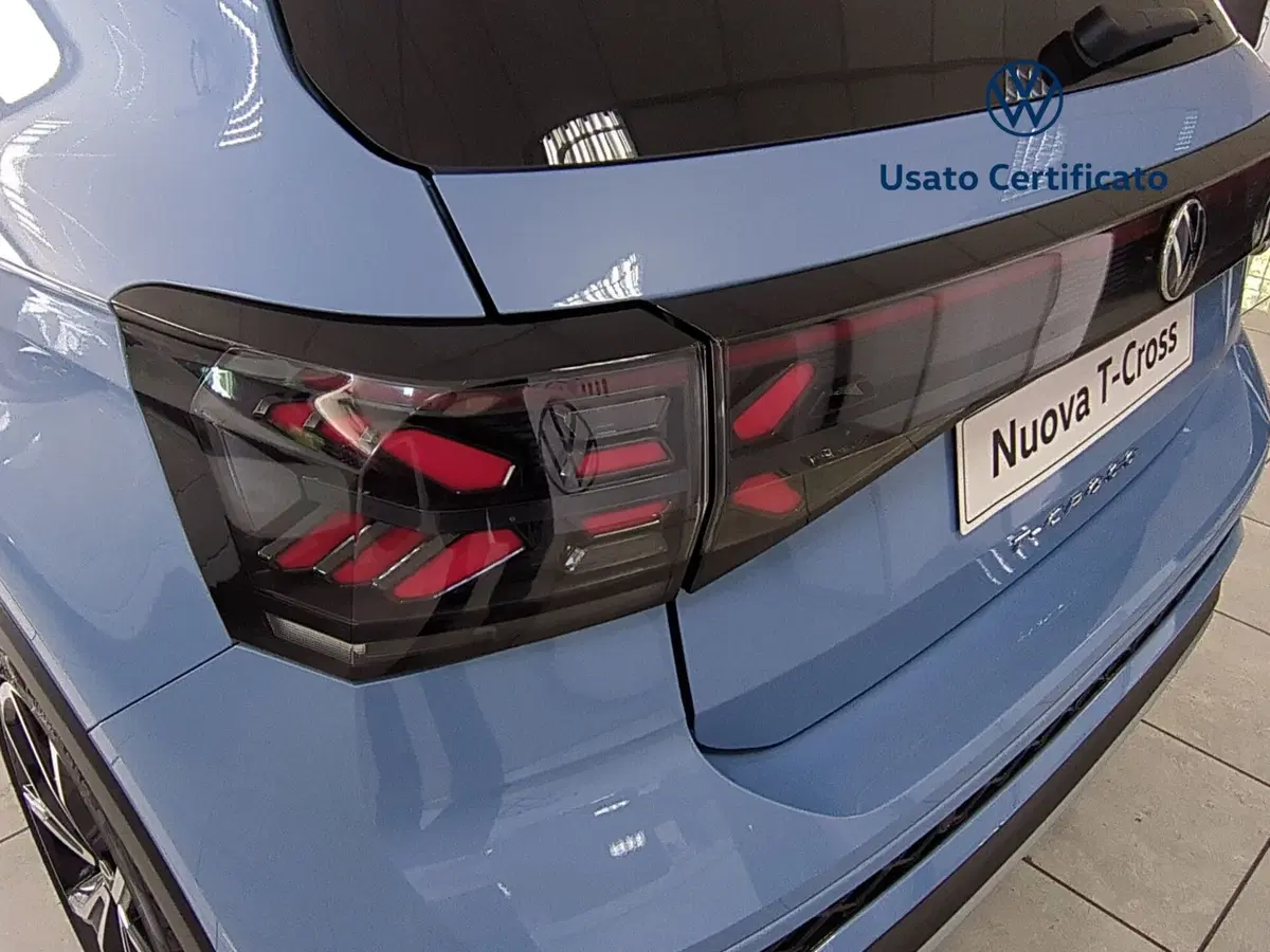 Volkswagen T-Cross nuova a Benevento (7)