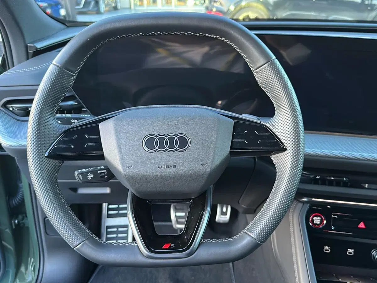 Audi Q5 Sportback usata a Napoli (16)
