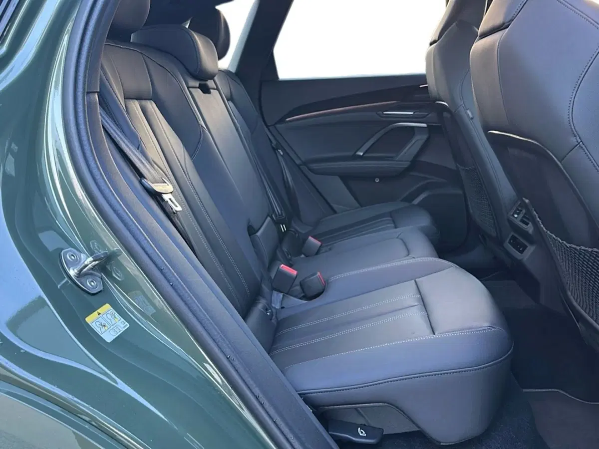 Audi Q5 Sportback usata a Napoli (9)