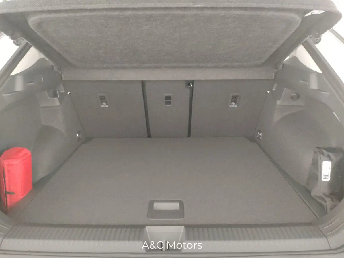 Volkswagen T-Roc nuova a Napoli (10)
