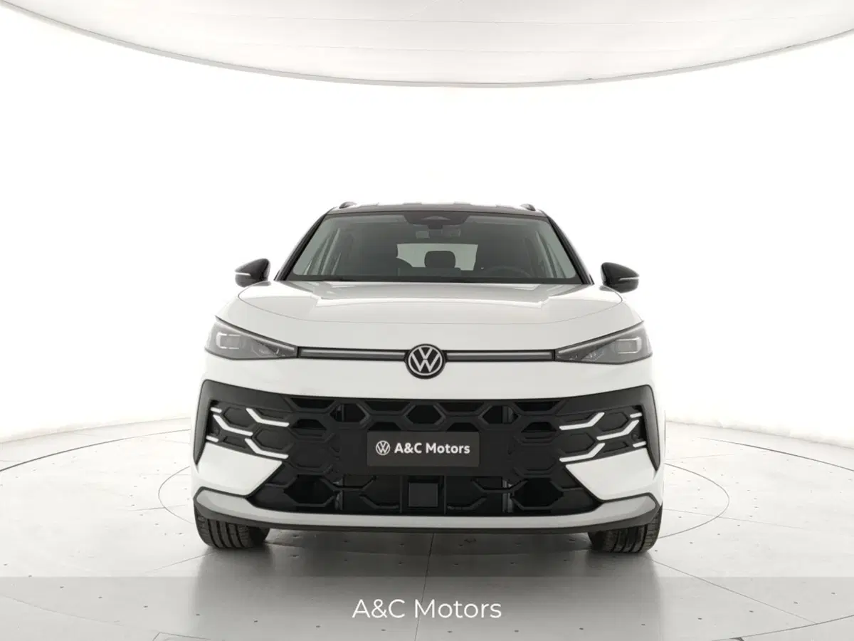 Volkswagen T-Roc nuova a Napoli (2)