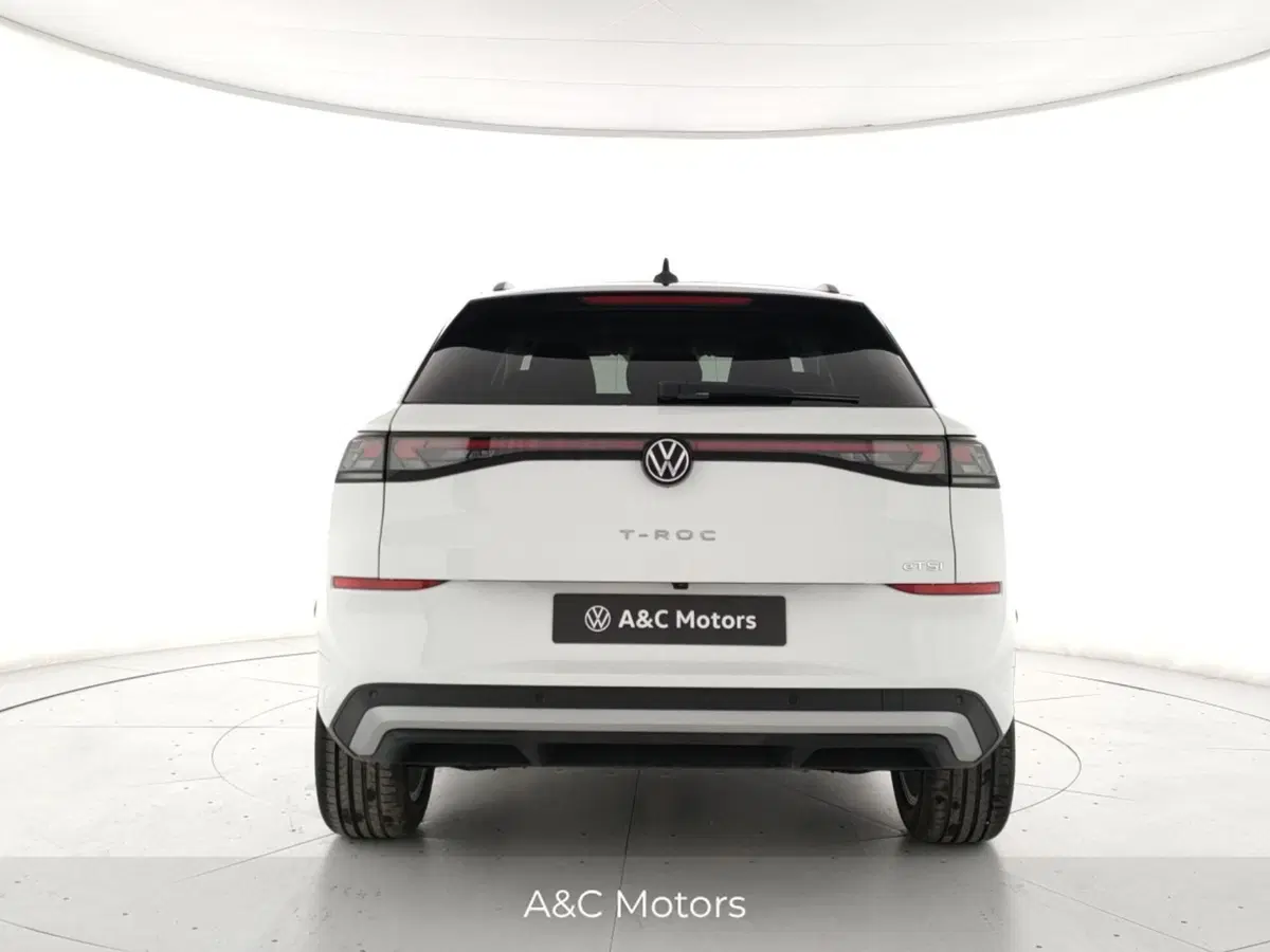 Volkswagen T-Roc nuova a Napoli (4)