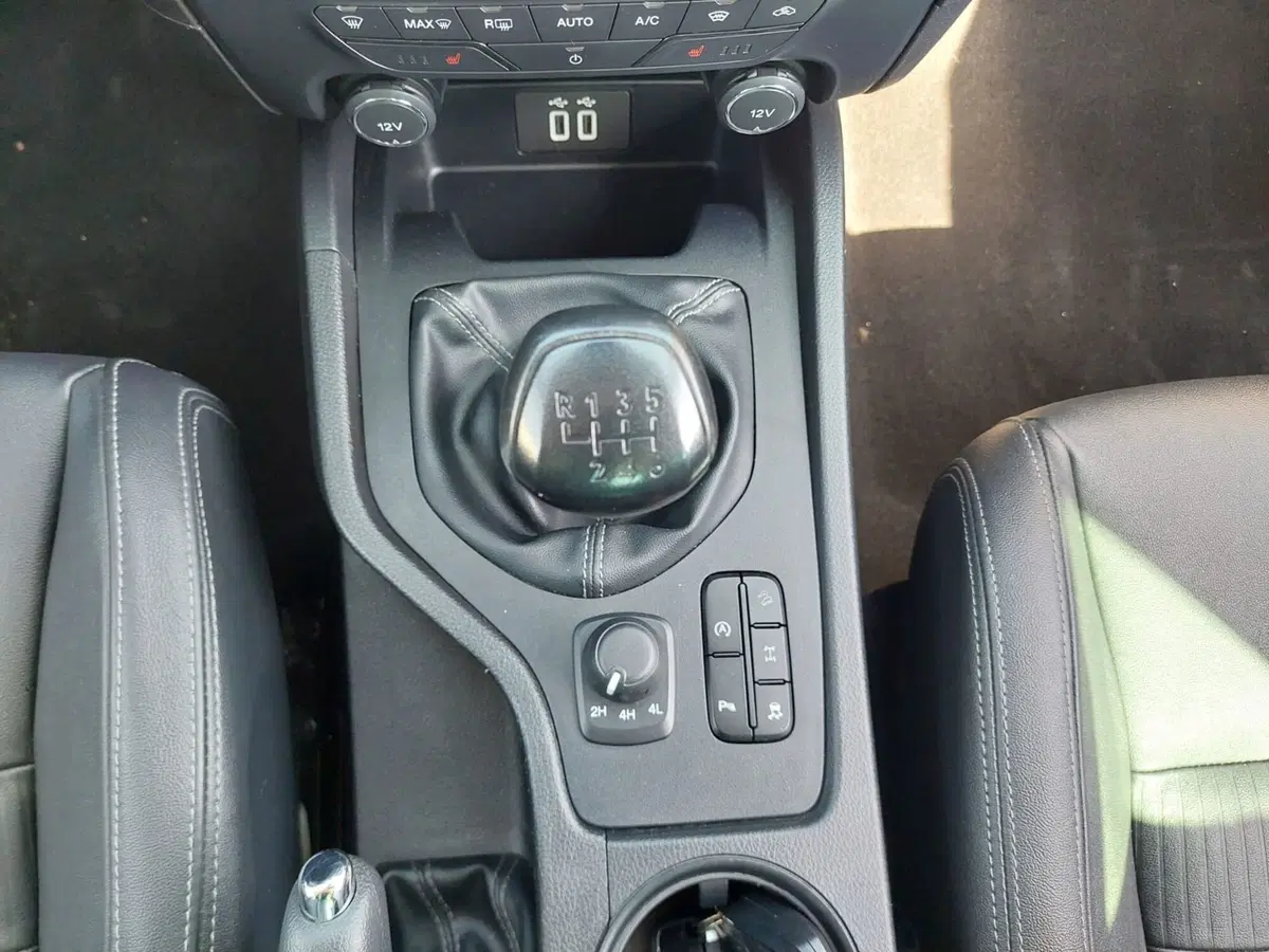 Ford Ranger Pick-up usata a Treviso (12)