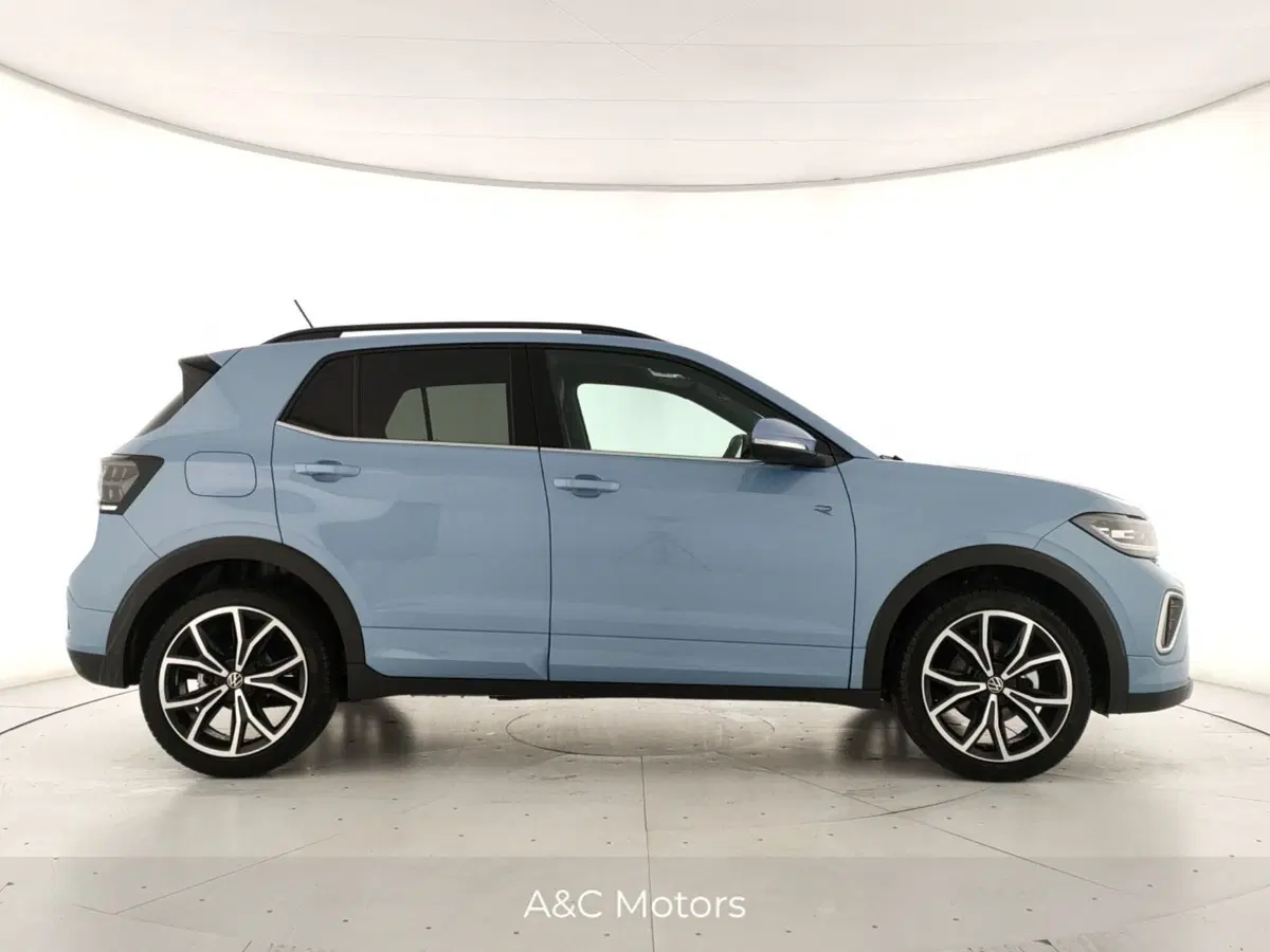 Volkswagen T-Cross nuova a Napoli (3)