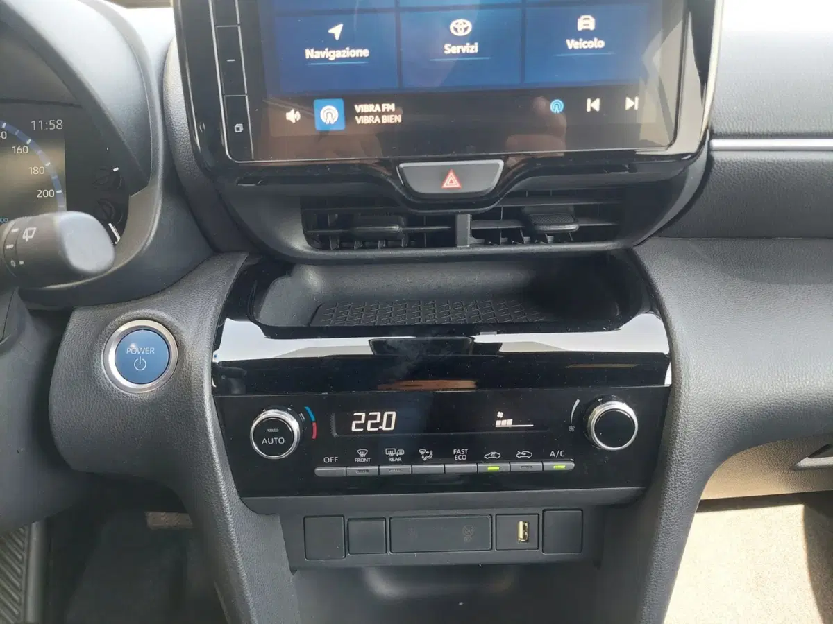 Toyota Yaris Cross usata a Treviso (13)