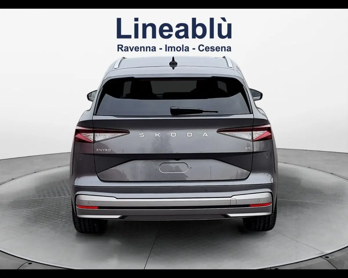 Skoda Enyaq usata a Ravenna (5)