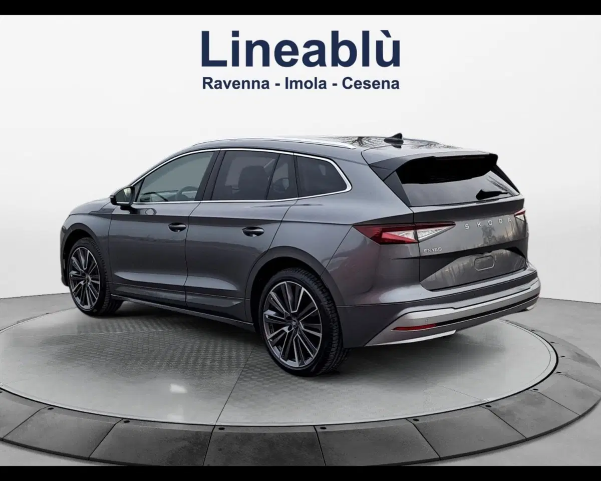 Skoda Enyaq usata a Ravenna (6)
