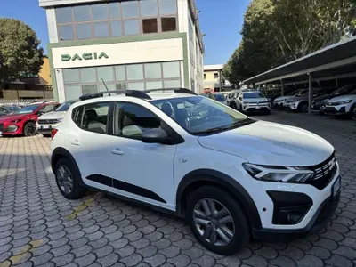 Dacia Sandero Stepway 1.0 TCe ECO-G Expression UP del 2023 usata a Firenze