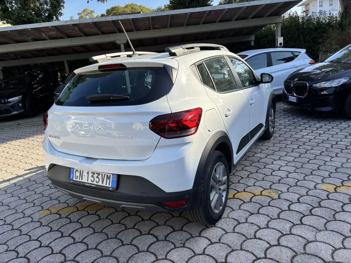 Dacia Sandero usata a Firenze (3)