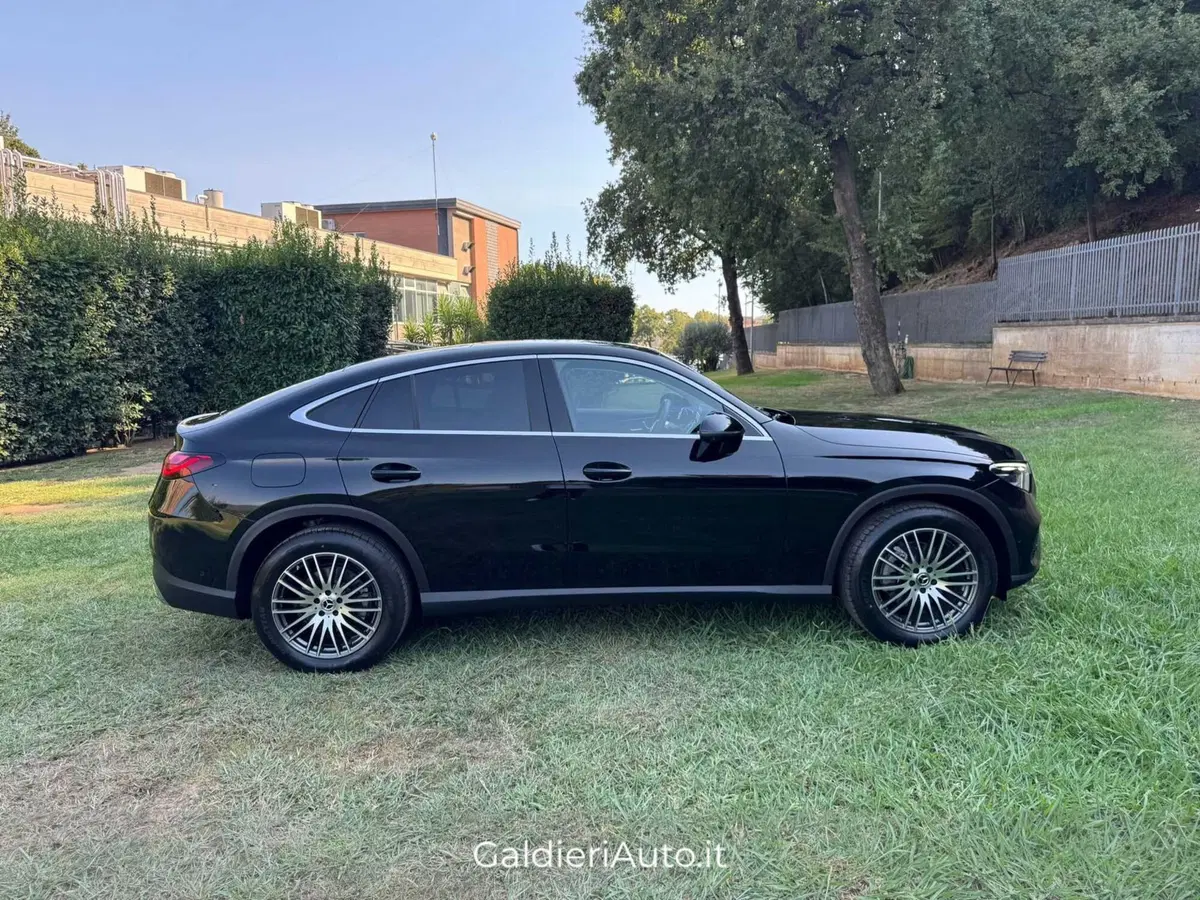 Mercedes-Benz GLC Coupé nuova a Salerno (14)