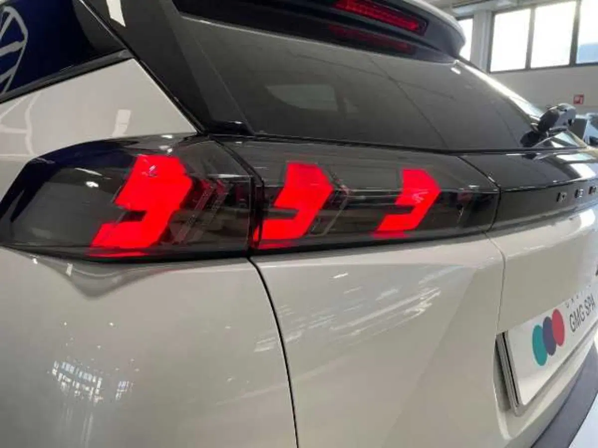 Peugeot 2008 usata a Firenze (16)