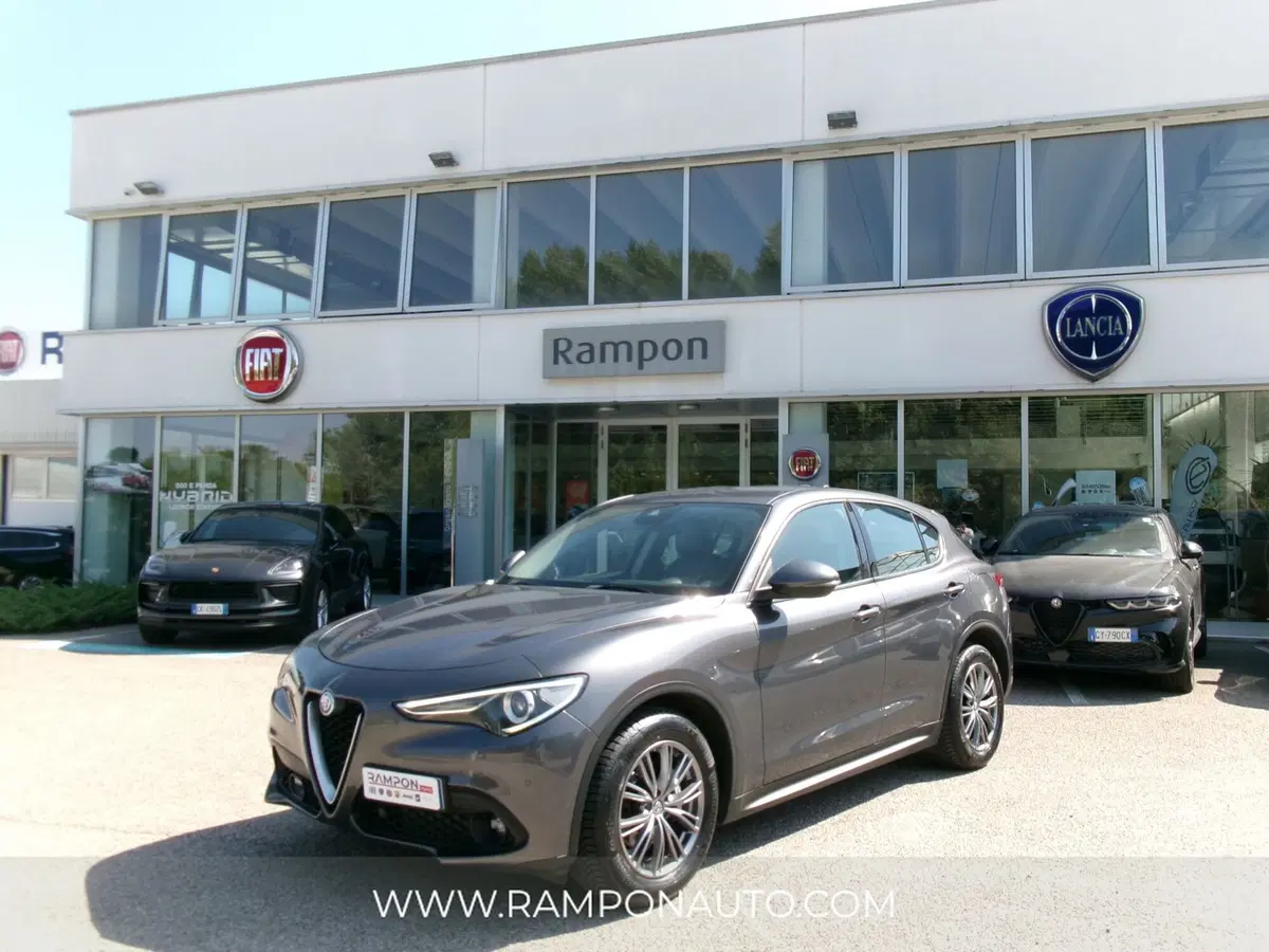 Alfa Romeo Stelvio usata a Venezia