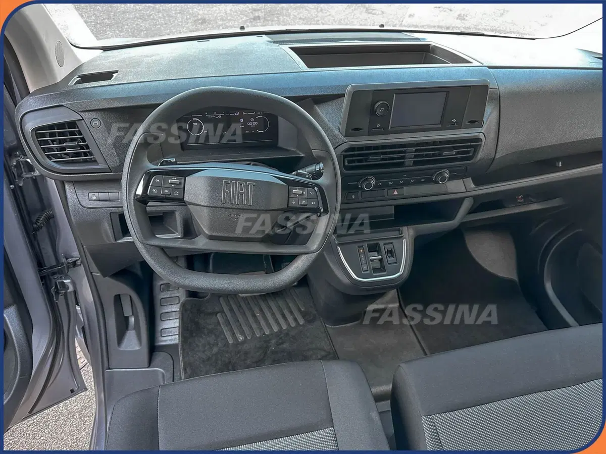 Fiat Scudo Furgone nuova a Milano (12)