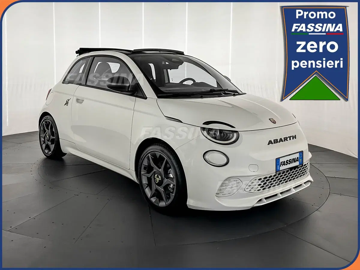 Abarth 500e Cabrio usata a Milano