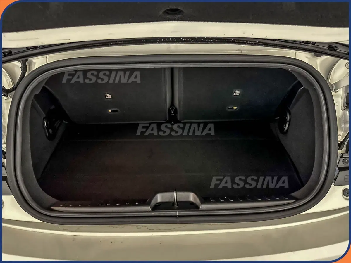 Abarth 500e Cabrio usata a Milano (12)