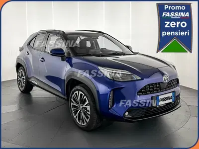 Toyota Yaris Cross Lounge fwd 130cv e-cvt del 2024 usata a Milano