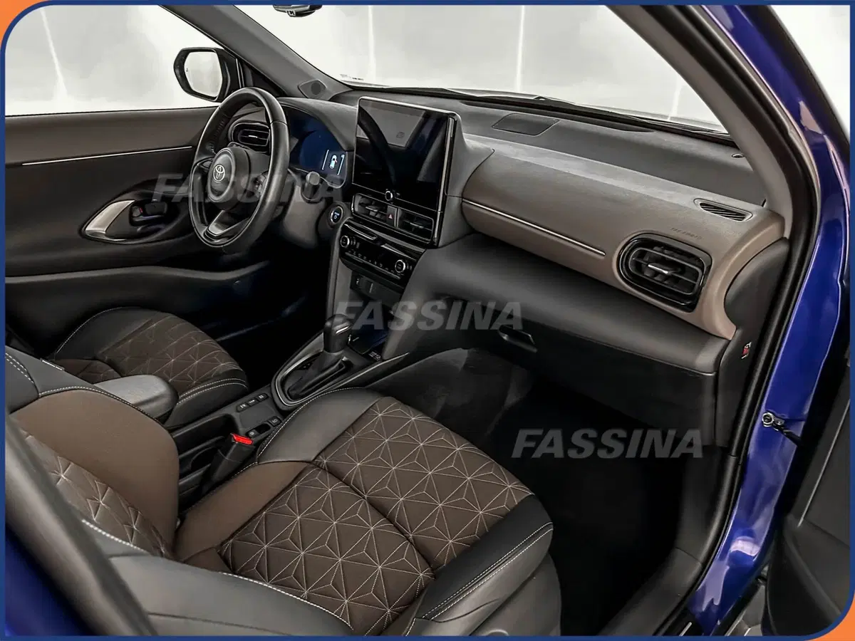 Toyota Yaris Cross usata a Milano (13)