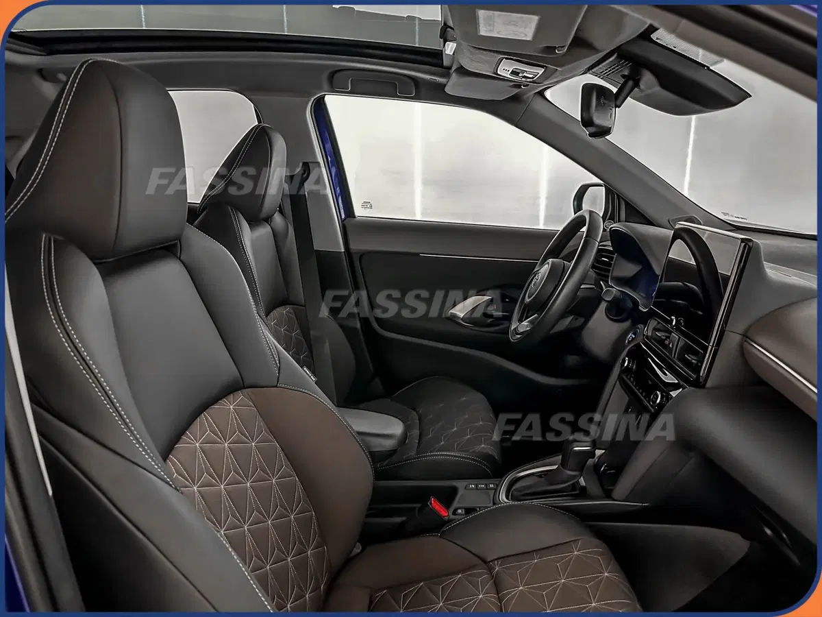 Toyota Yaris Cross usata a Milano (14)
