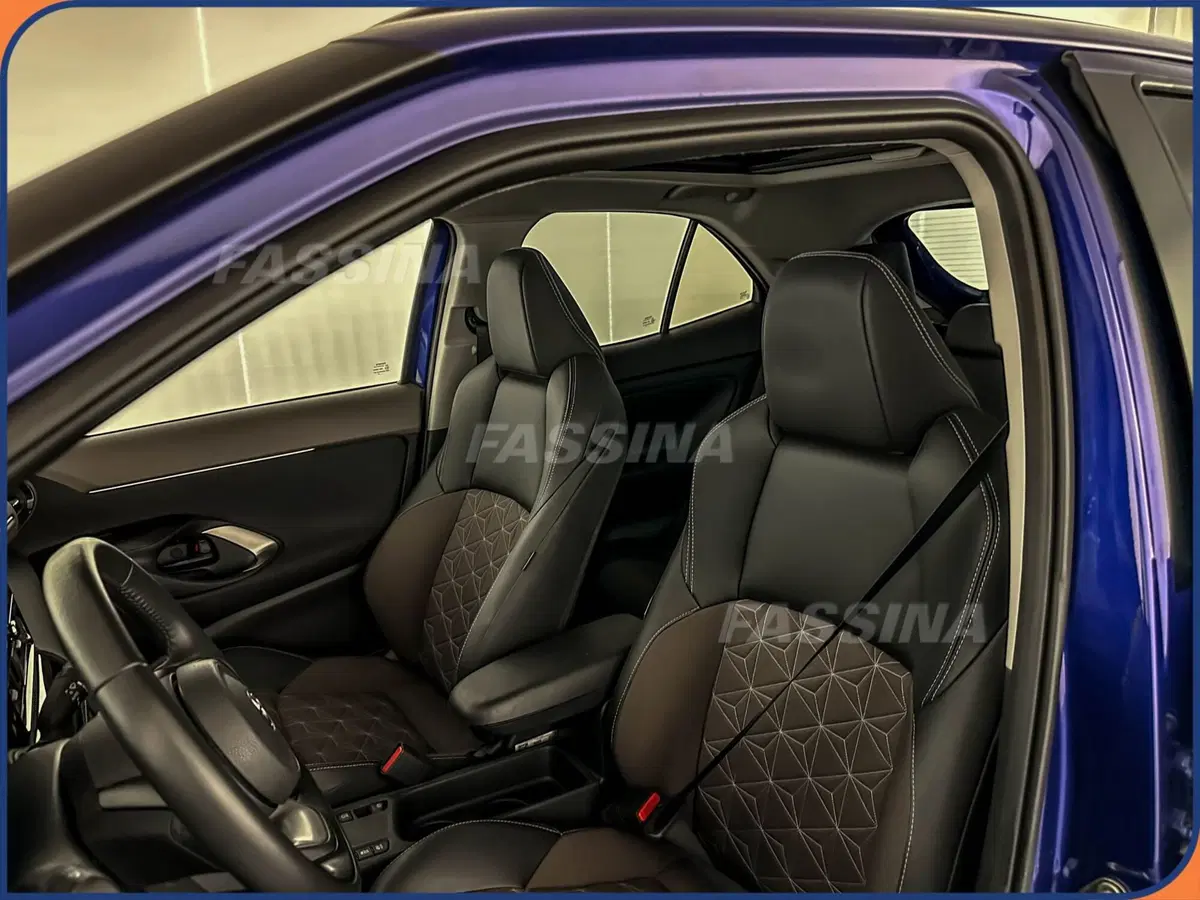 Toyota Yaris Cross usata a Milano (8)