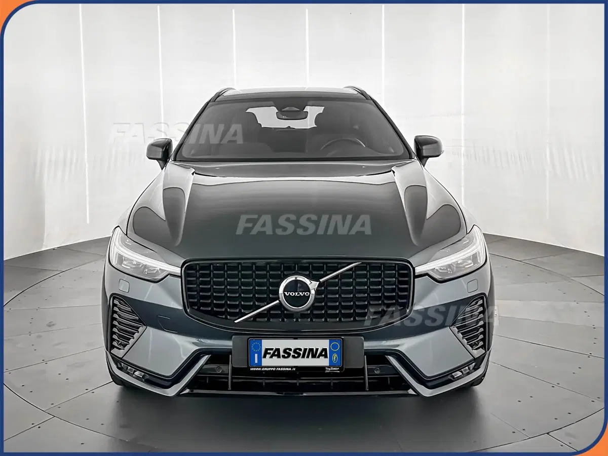 Volvo XC60 usata a Milano (2)