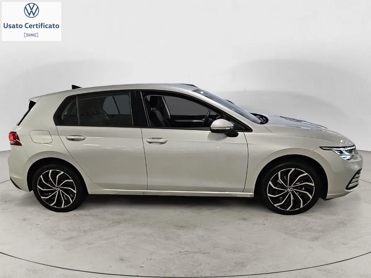 Volkswagen Golf usata a Genova (4)