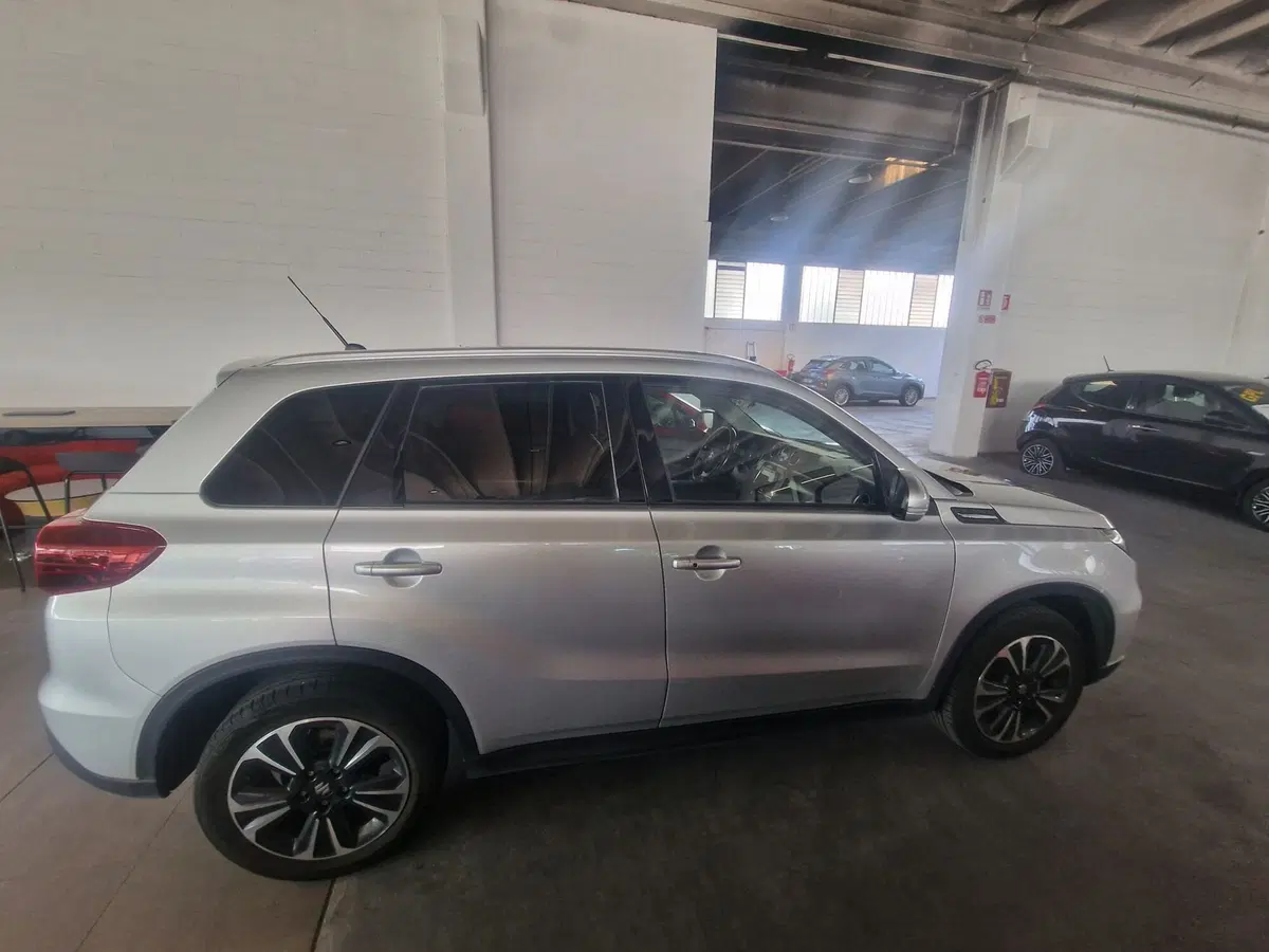 Suzuki Vitara usata a Torino (8)