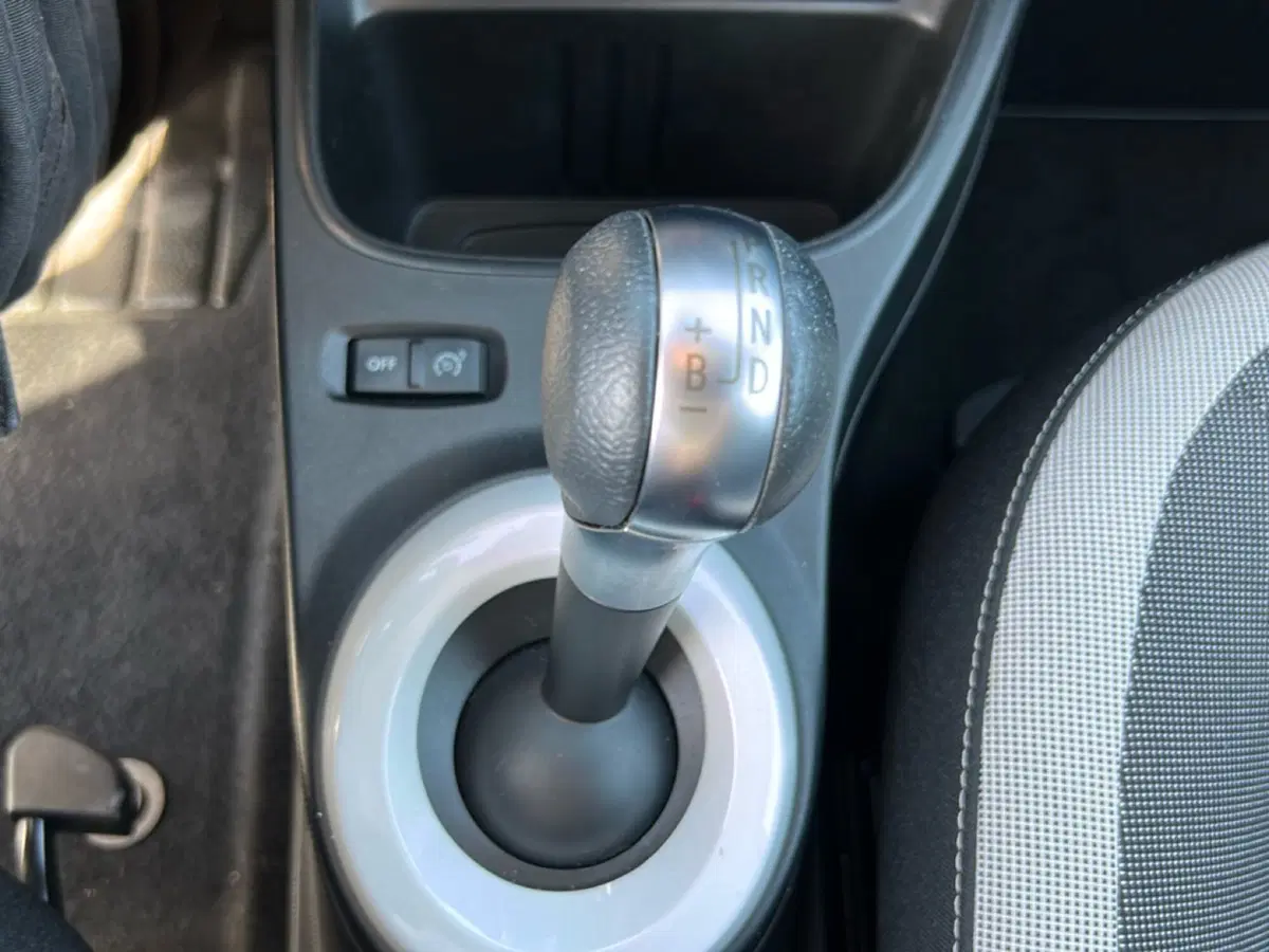 Renault Twingo usata a Roma (17)