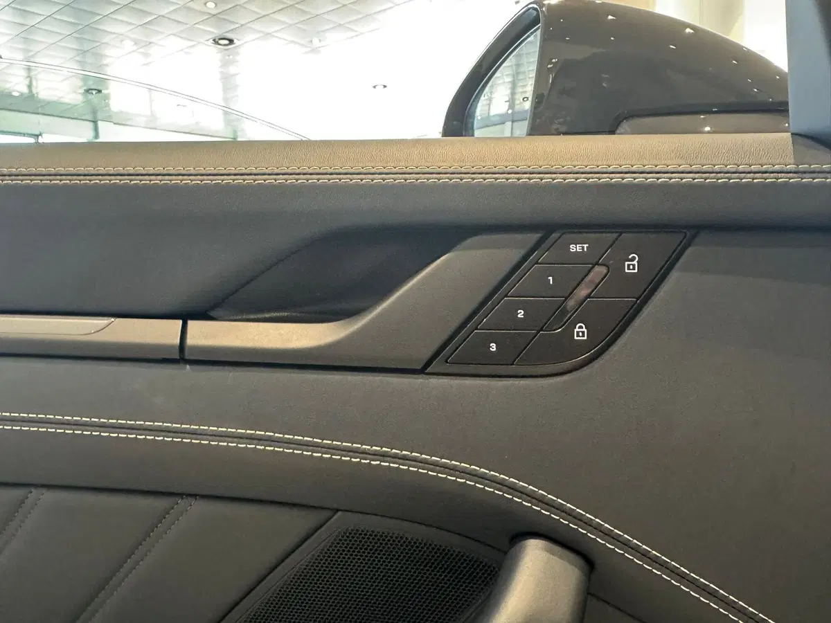 Porsche 911 Cabrio usata a Firenze (14)